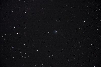 Obwohl M 78 zu den hellsten Reflexionsnebeln gehört, ist er selbst auf Fotografien nur als leichtes Schimmern rund um einen engen Doppelstern zu erkennen. 